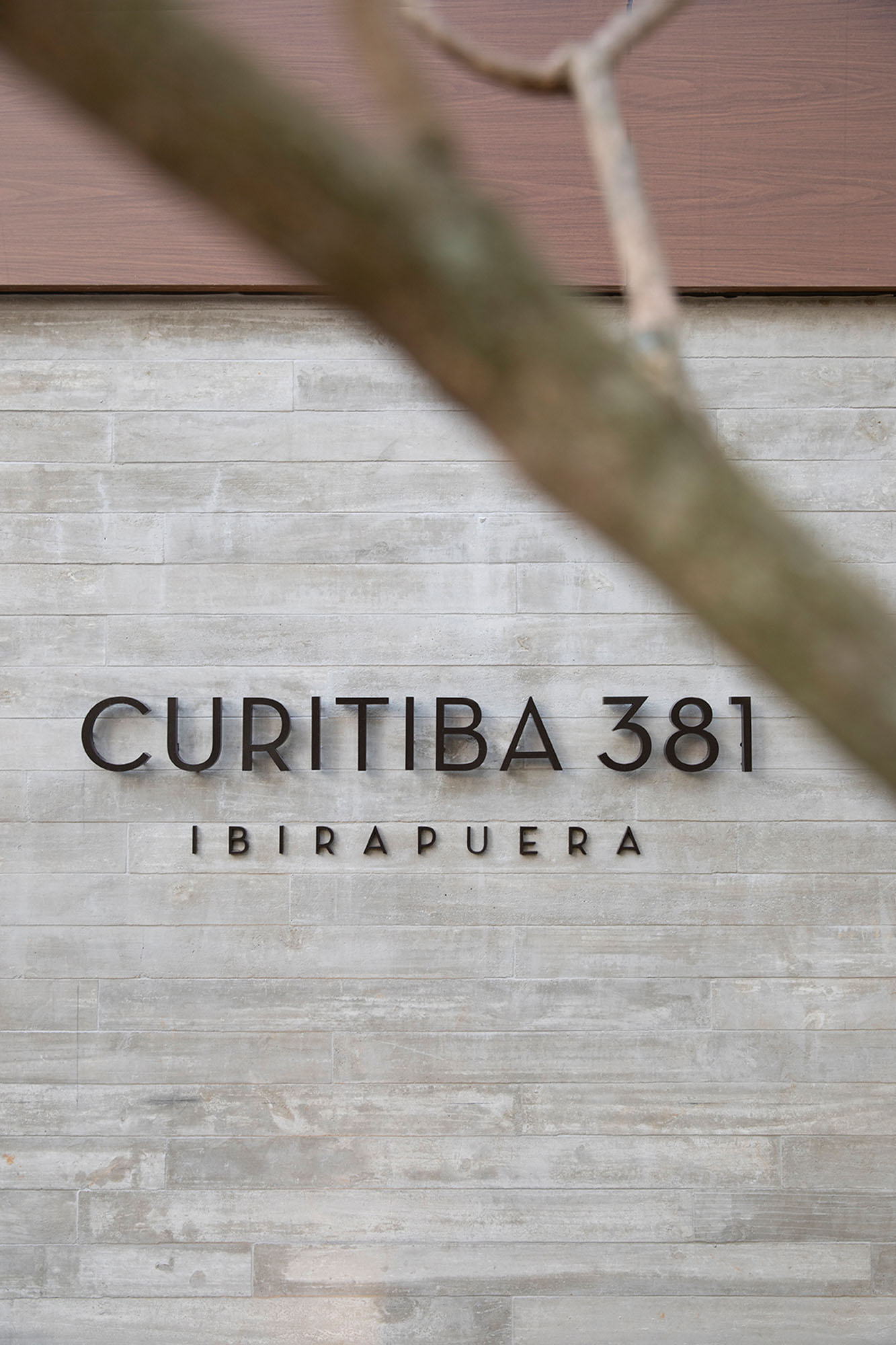 Curitiba 381- Atendimento Especializado (11) 4116-9995 | 98026-0864