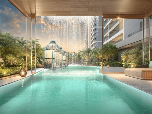 Piscina externa do Eden West