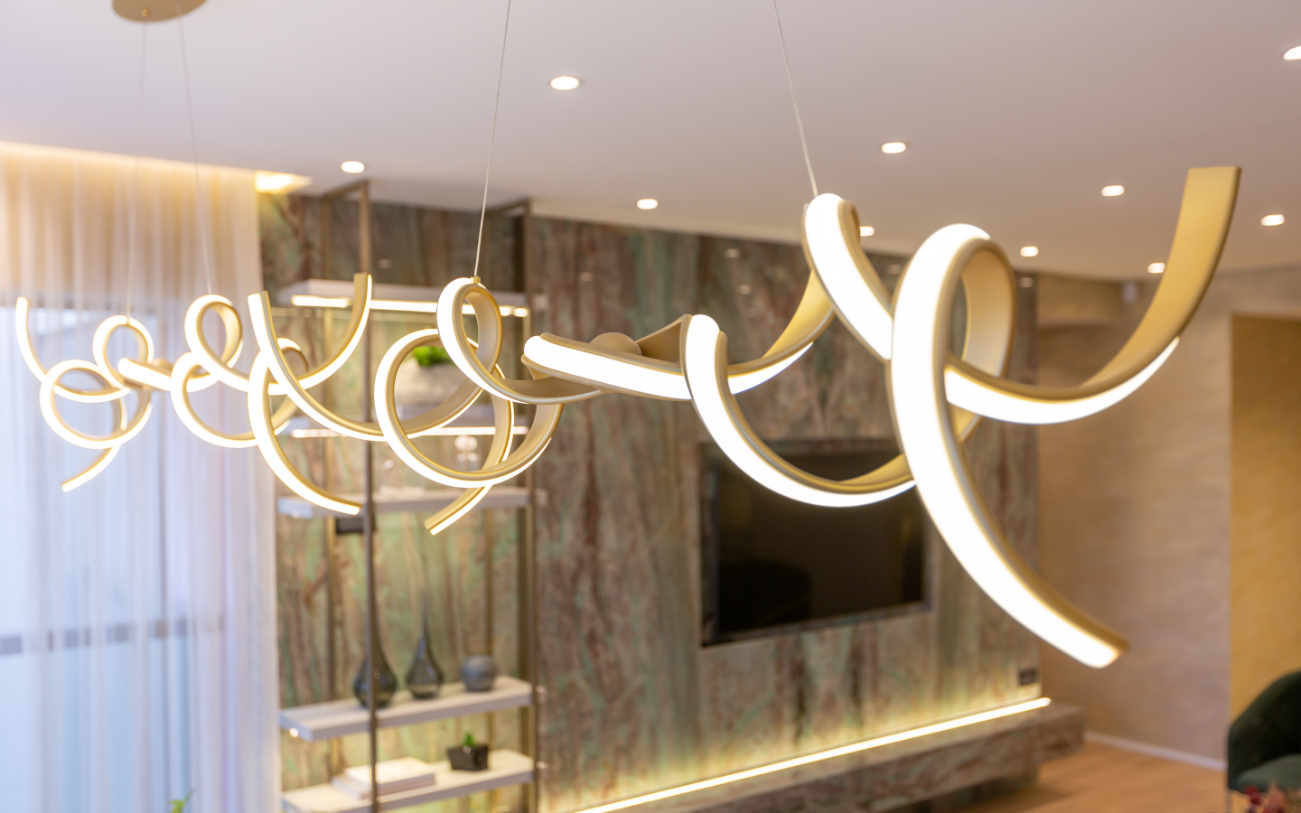 Sala de jantar do decorado de 134 m² do Eden West