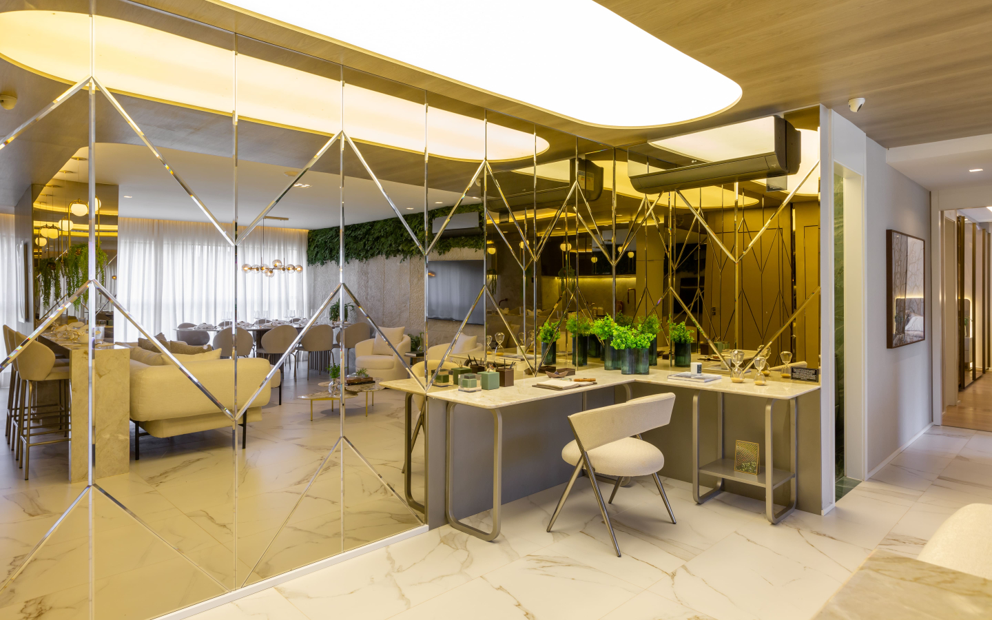 Sala integrada do decorado de 94 m² do Eden West