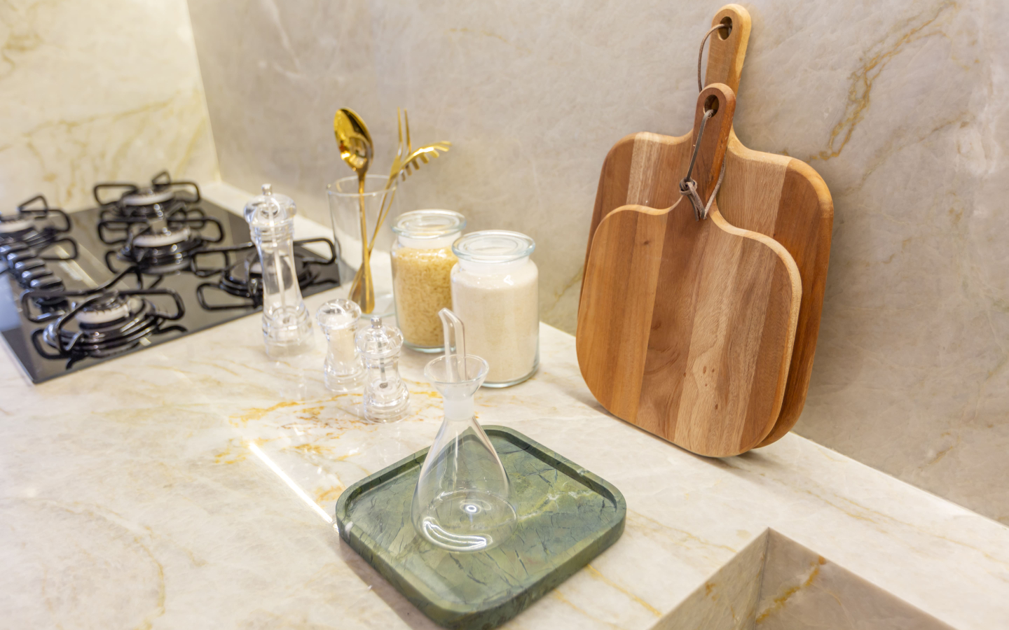 Detalhe interno do decorado de 94 m² do Eden West