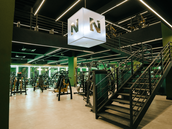 Fachada da unidade NitroGym Granja Viana próxima ao The Square Open Mall