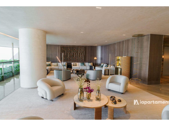 Fachada da Torre Venezia no Jardim Guedala - 695 m²