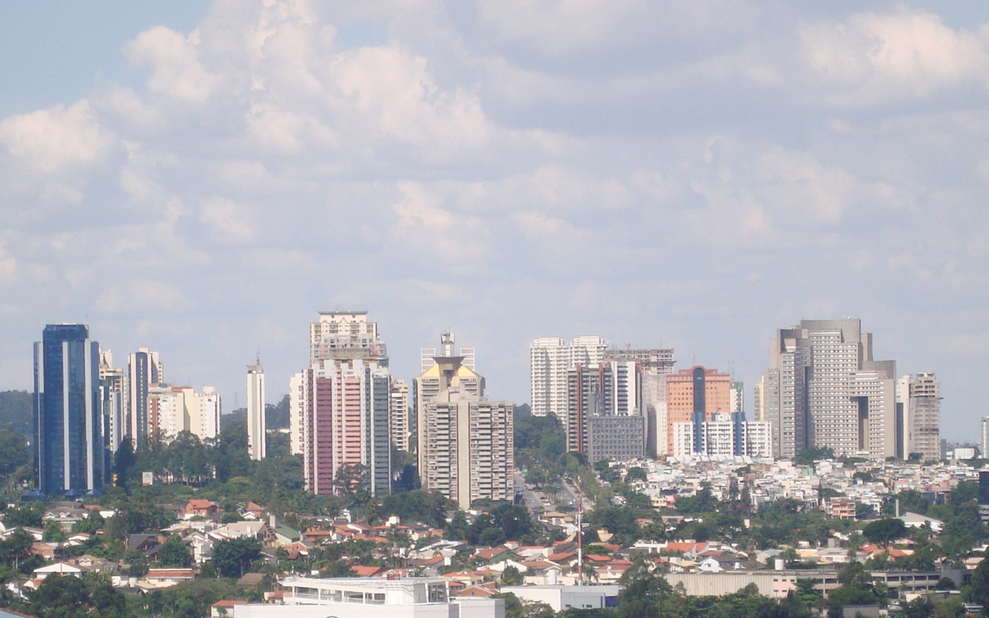 Vista do centro comercial de Alphaville em Barueri