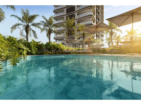 Square Design Residence em Alphaville — piscina externa com vista para a torre