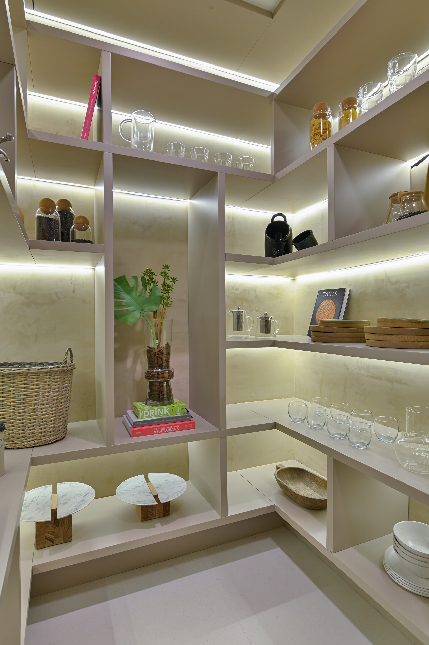 Interior do decorado — Brisea Moema