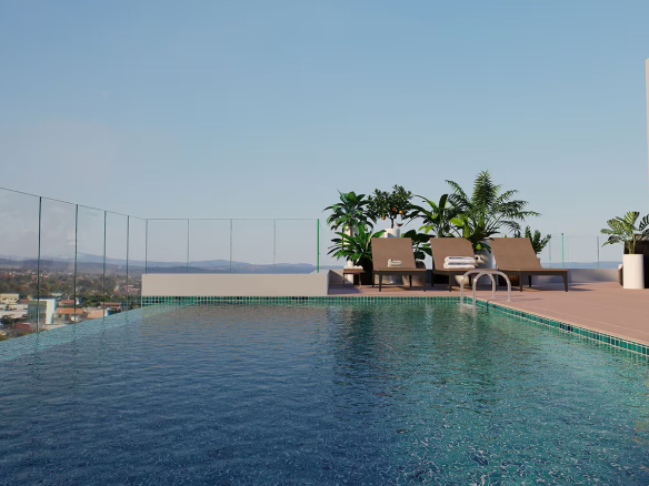 Piscina com borda infinita no rooftop do Dellagio Alphaville