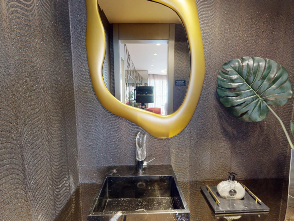 On The Sky Cyrela by YOO — Foto do Banheiro do Decorado de 161 m²