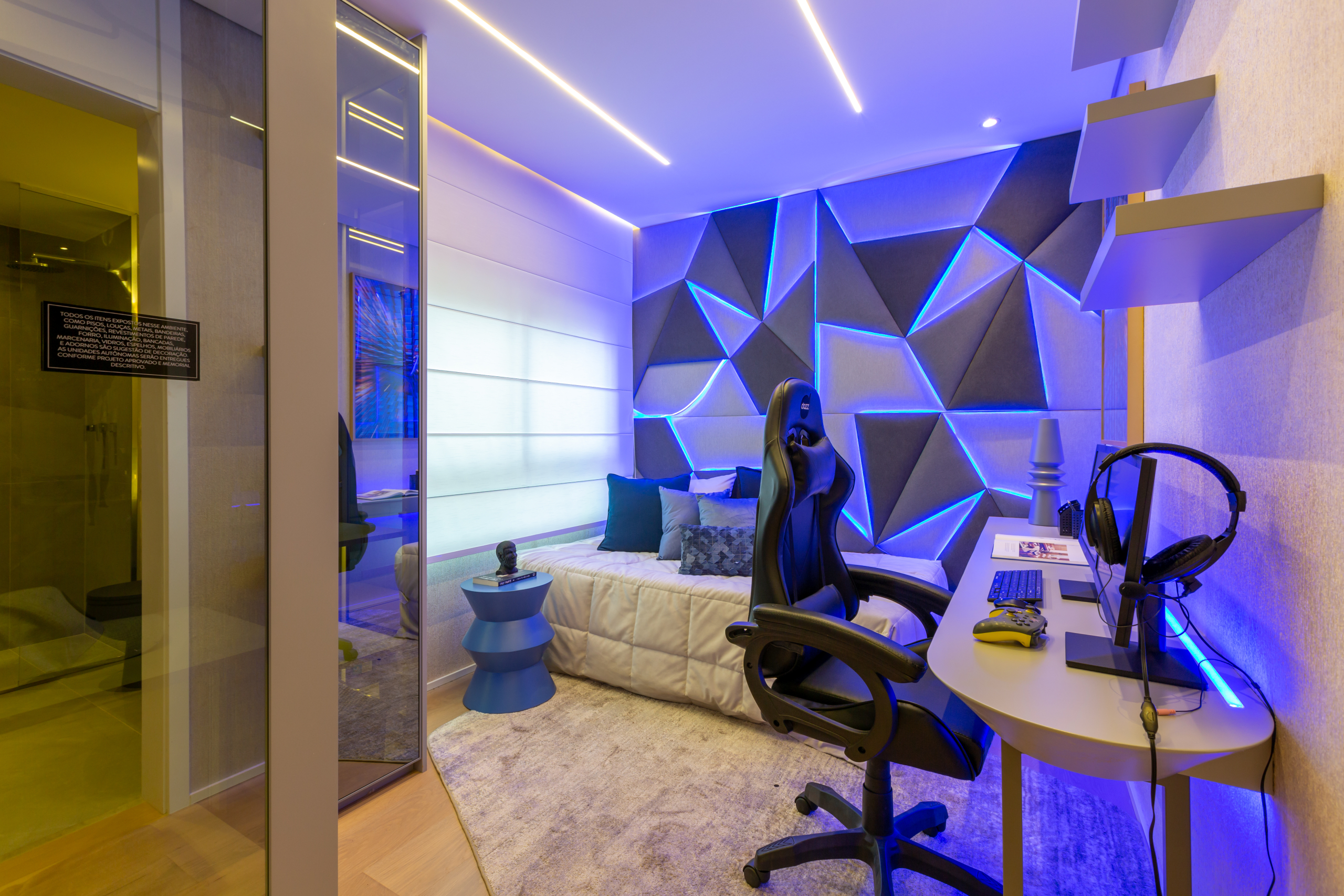 Eden Park by Dror | Eden West – Dormitório com decoração gamer do decorado de 134 m²