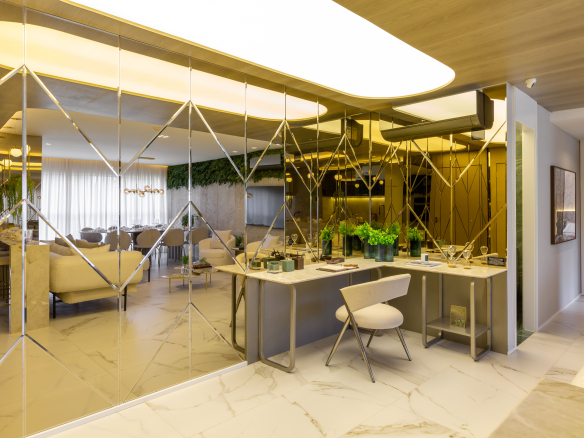 Eden Park by Dror | Eden West – Jantar com espelhos do decorado de 94 m²