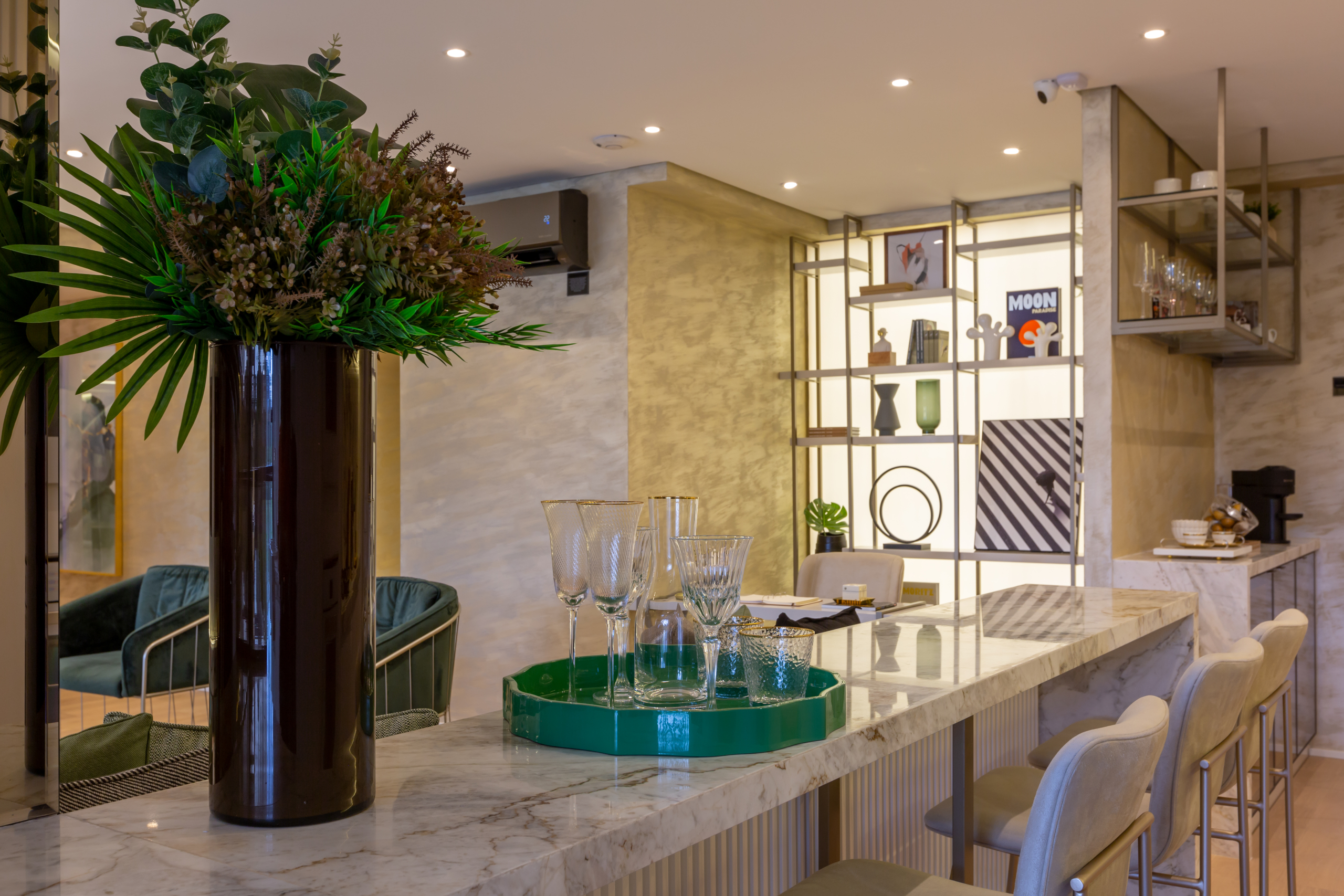 Eden Park by Dror | Eden West – Jantar e cozinha integrada do decorado de 134 m²