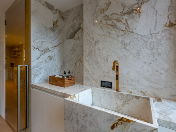 Eden Park by Dror | Eden West – Lavabo decorado do decorado de 134 m²