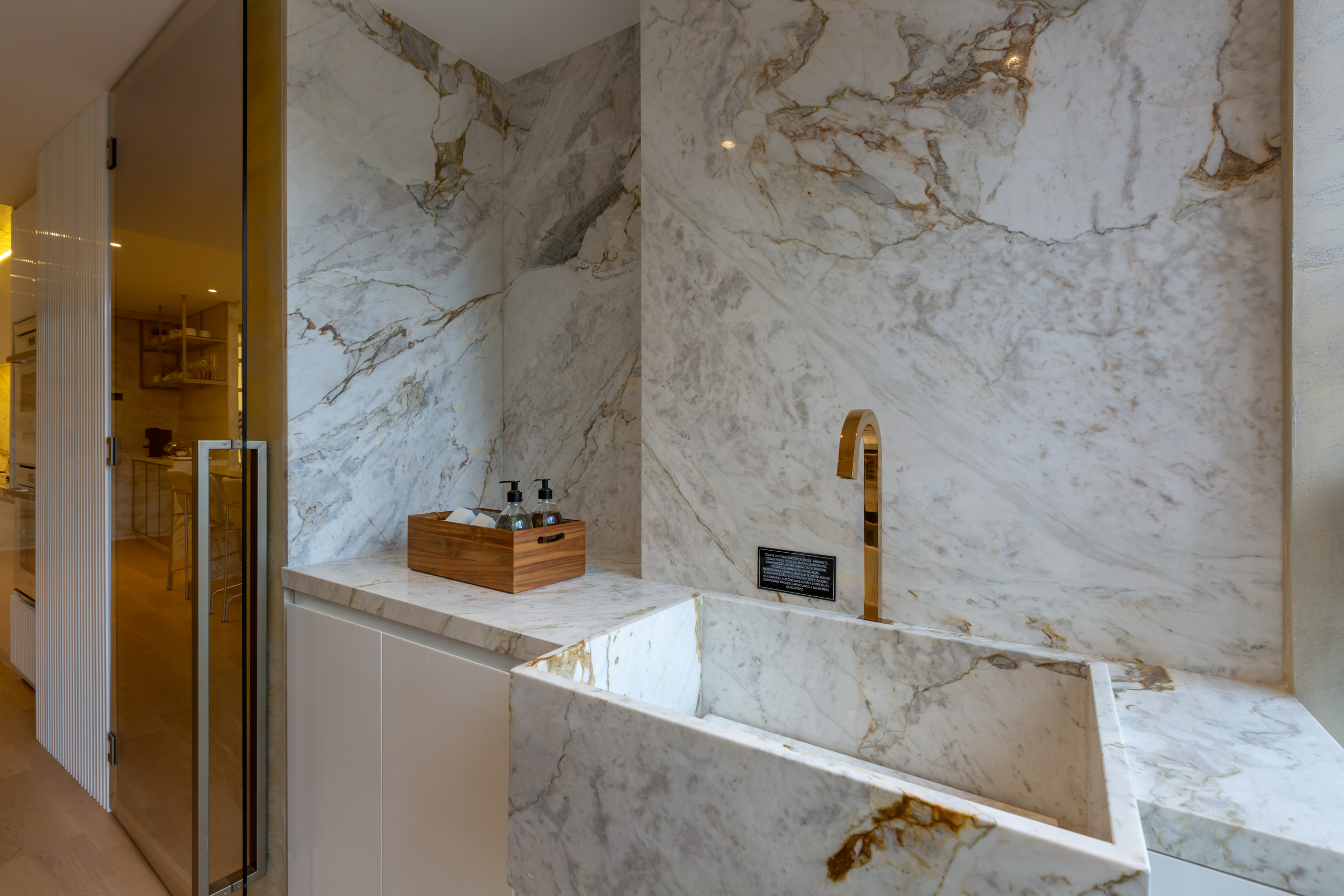 Eden Park by Dror | Eden West – Lavabo decorado do decorado de 134 m²