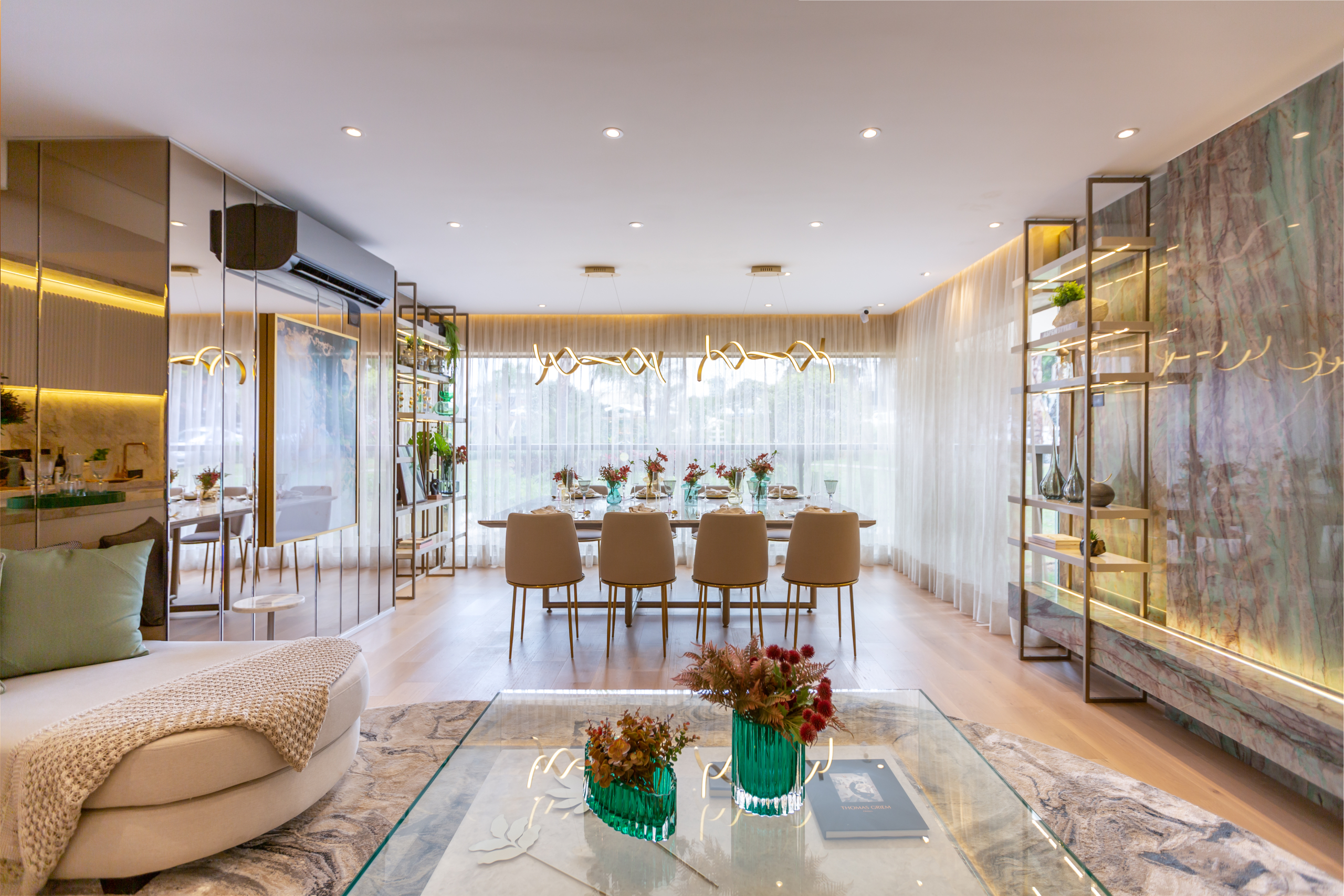 Eden Park by Dror | Eden West – Living e jantar do decorado de 134 m²